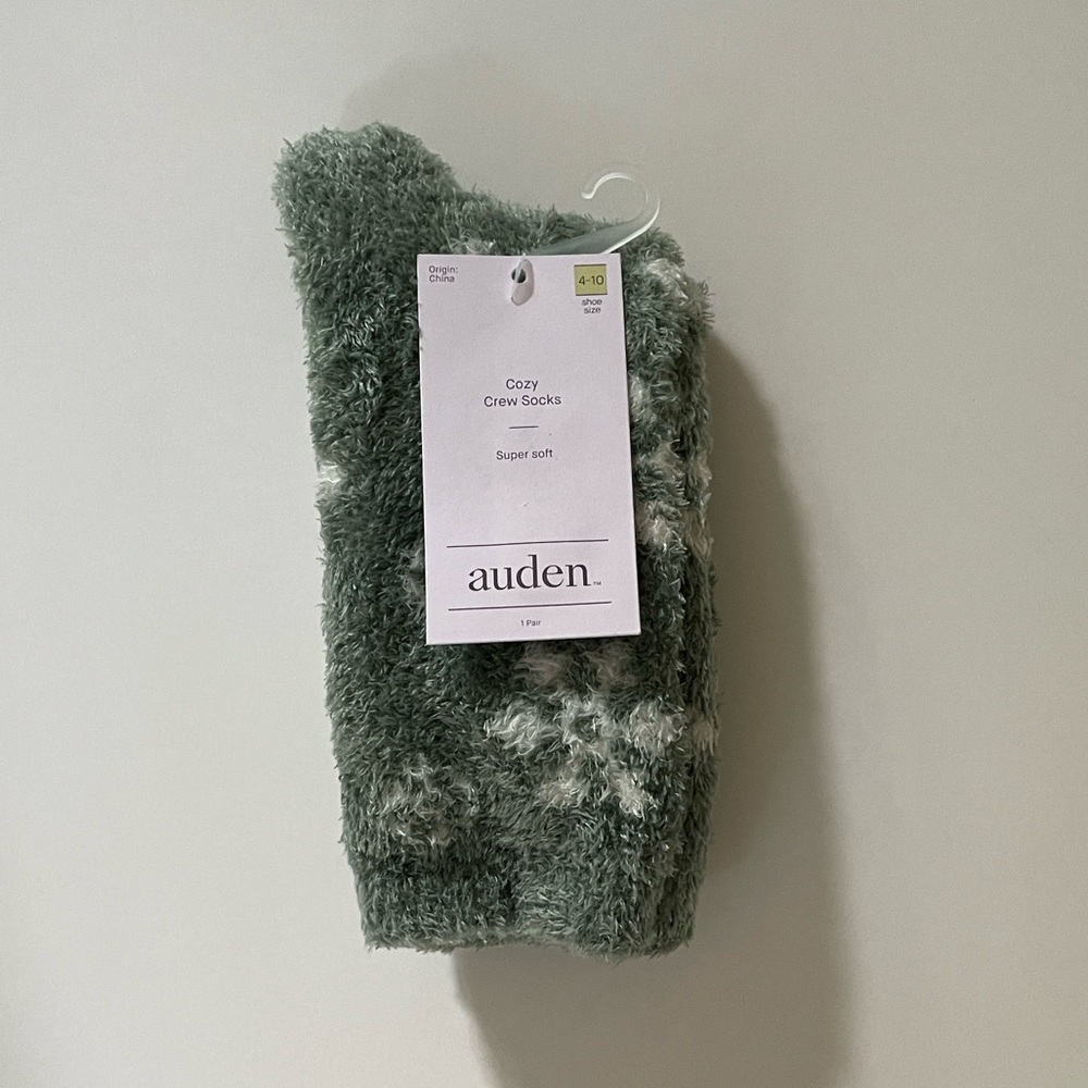 Auden Cozy Crew Socks Green White Soft